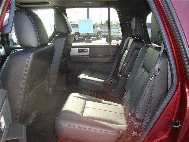 Ford Expedition 2012 photo 3