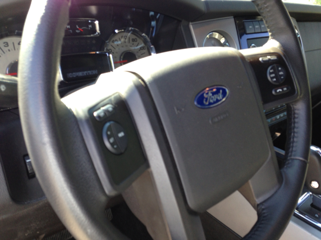 Ford Expedition 2012 photo 14