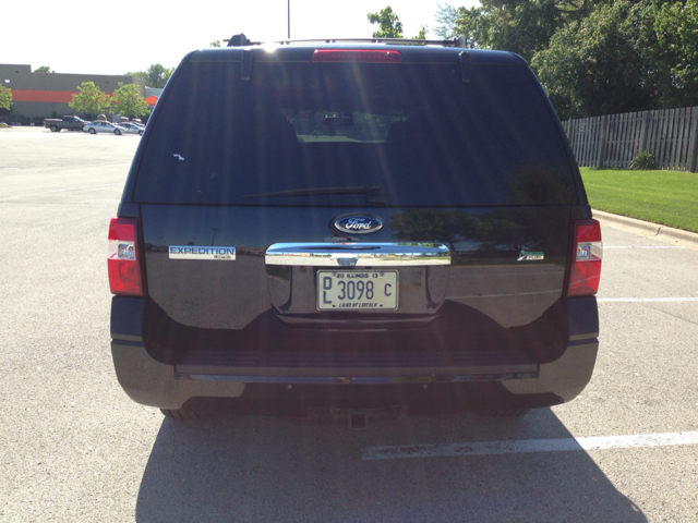 Ford Expedition 2012 photo 22