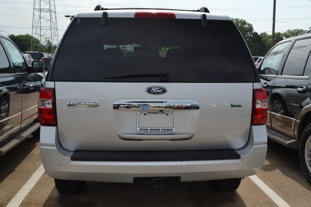 Ford Expedition 2013 photo 4