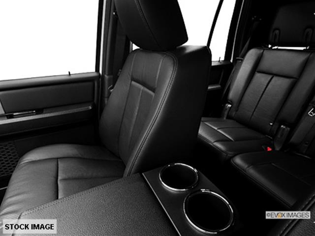 Ford Expedition 2013 photo 8
