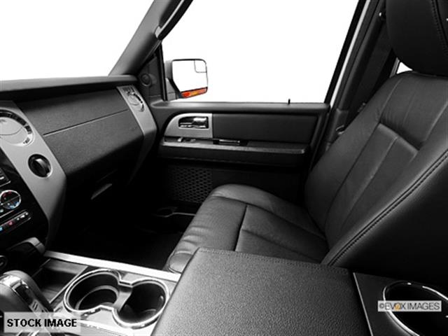 Ford Expedition 2013 photo 9