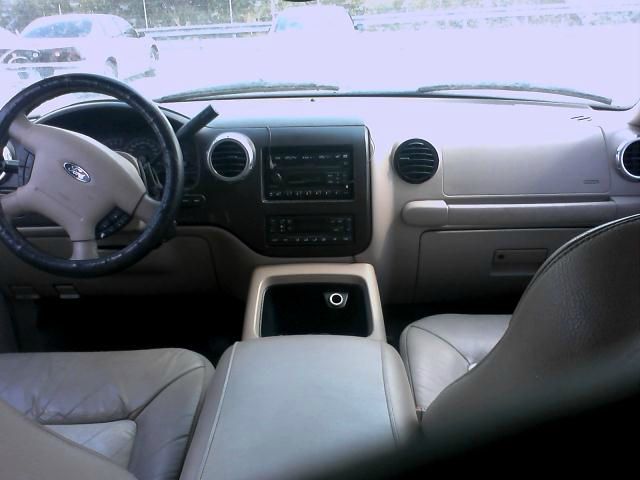 Ford Expedition 2014 photo 2