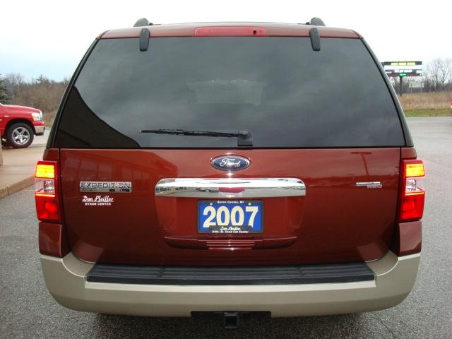 Ford Expedition EL 2007 photo 5