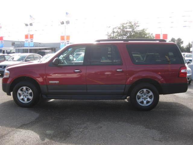 Ford Expedition EL 2007 photo 2