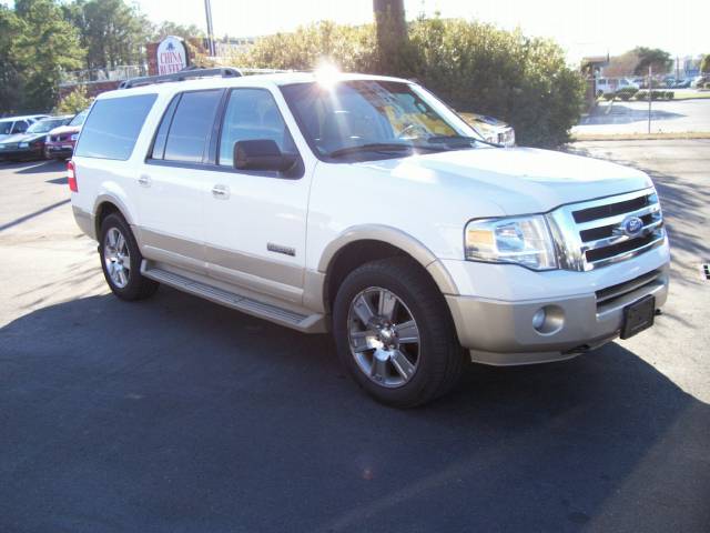 Ford Expedition EL 2007 photo 2