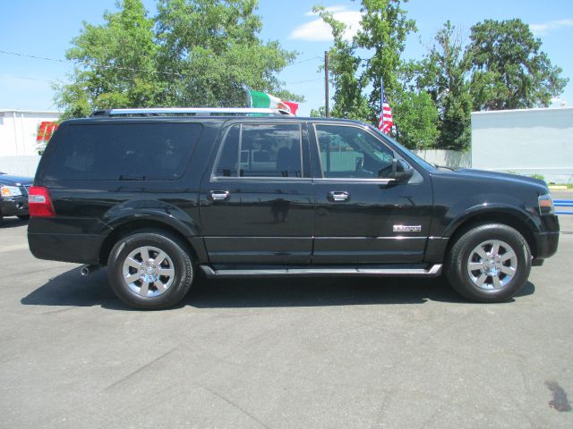 Ford Expedition EL RAM 2500 BIG HORN 4X4 LONG BED SUV