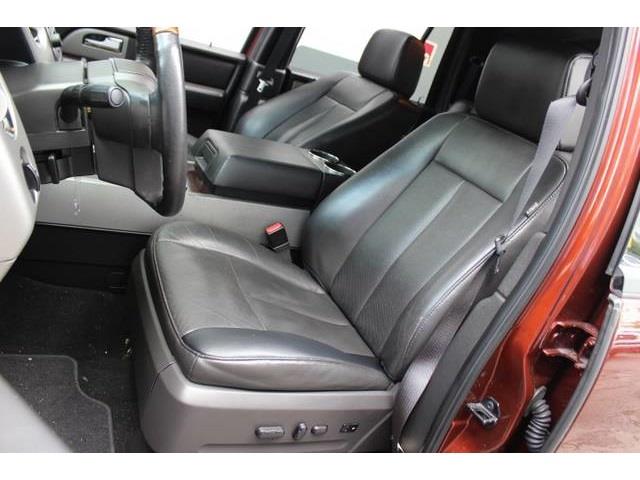 Ford Expedition EL SLT 25 SUV