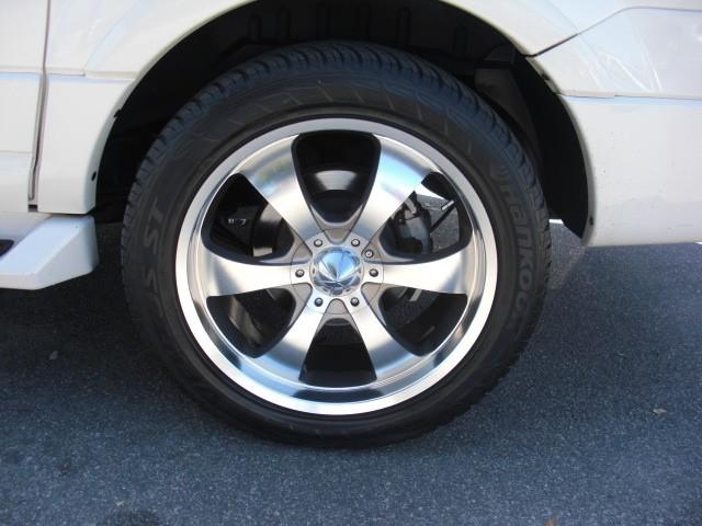 Ford Expedition EL 2007 photo 2