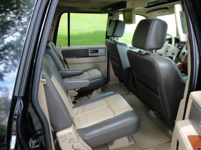 Ford Expedition EL 2007 photo 23
