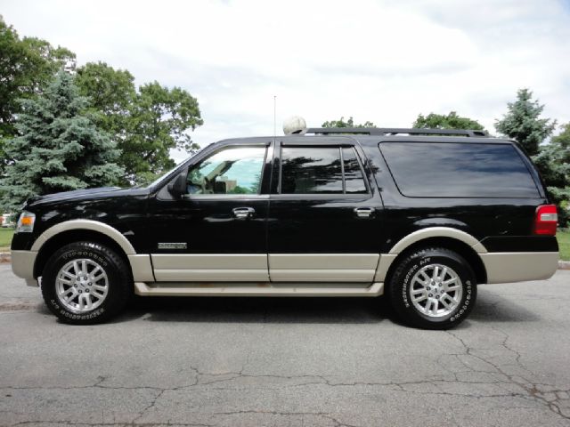 Ford Expedition EL 2007 photo 34