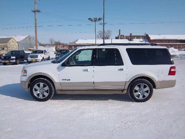 Ford Expedition EL Tradesman Sport Utility