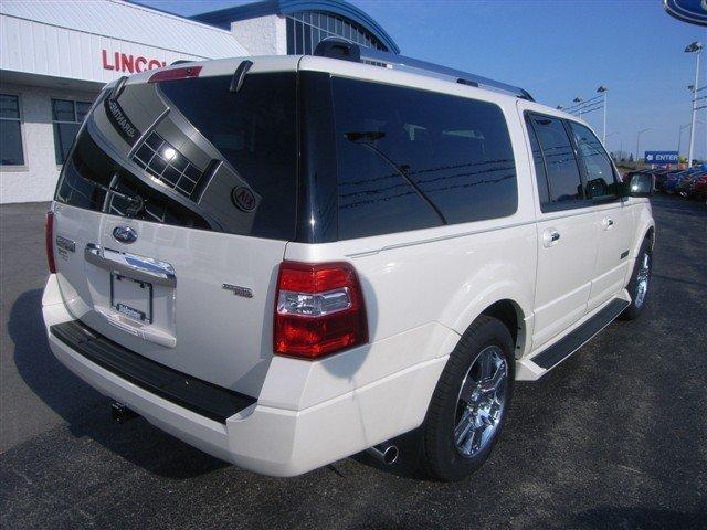 Ford Expedition EL 2007 photo 2