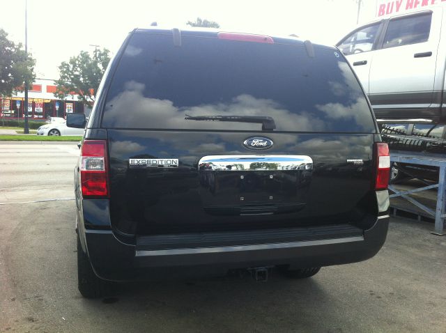 Ford Expedition EL Sport4wd SUV