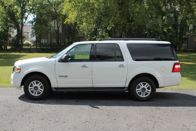 Ford Expedition EL Sport4wd SUV