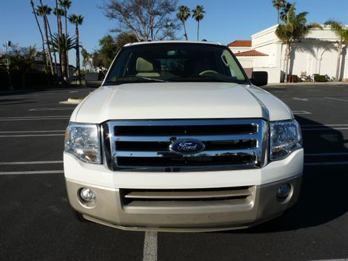 Ford Expedition EL 2008 photo 2