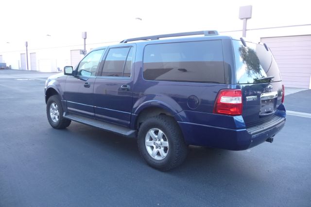 Ford Expedition EL Xtronic CVT LE SUV