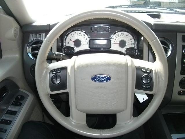 Ford Expedition EL 2009 photo 1