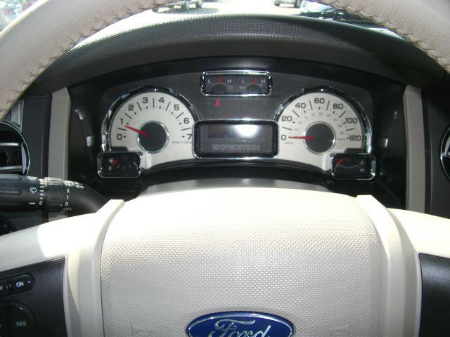 Ford Expedition EL 2009 photo 2