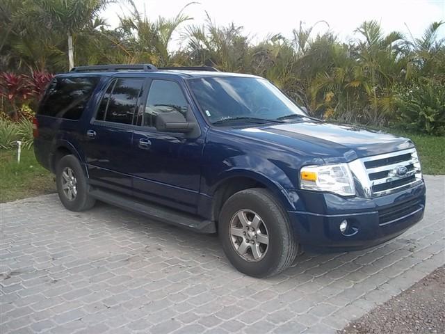 Ford Expedition EL 2009 photo 2
