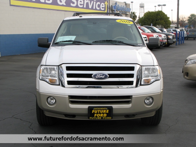 Ford Expedition EL 2010 photo 1