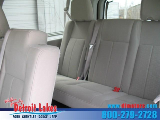 Ford Expedition EL 2010 photo 4