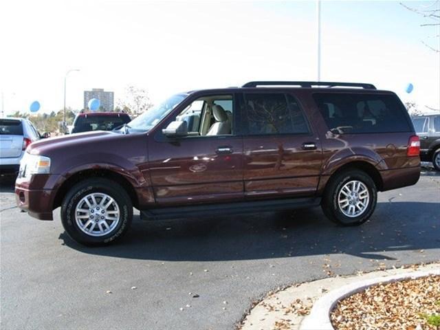 Ford Expedition EL 2011 photo 1