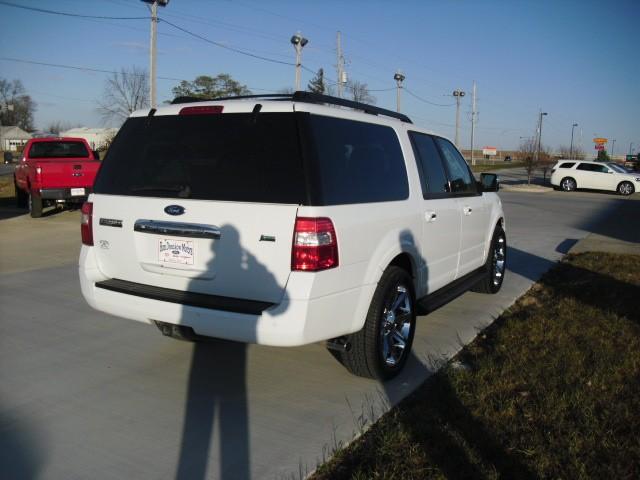 Ford Expedition EL 2011 photo 4