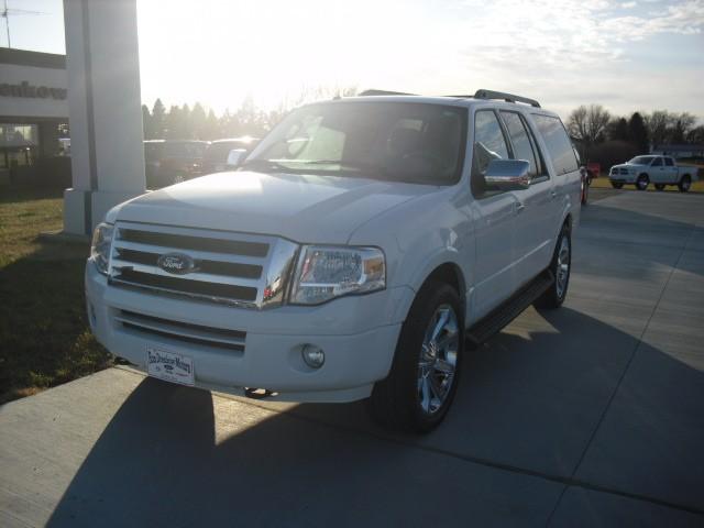 Ford Expedition EL 2011 photo 5