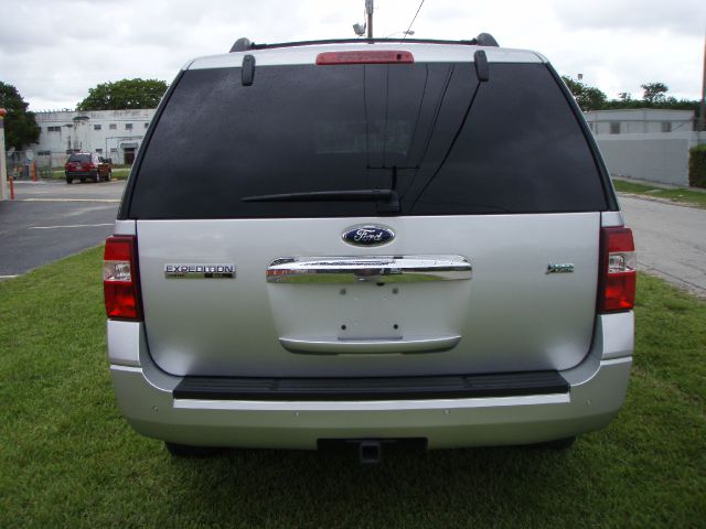 Ford Expedition EL 2012 photo 10
