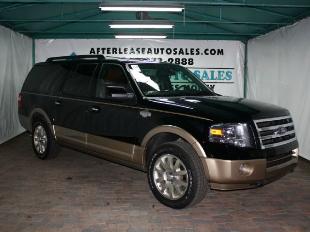 Ford Expedition EL 2012 photo 0