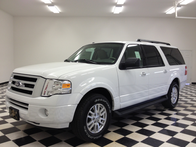 Ford Expedition EL 2013 photo 3