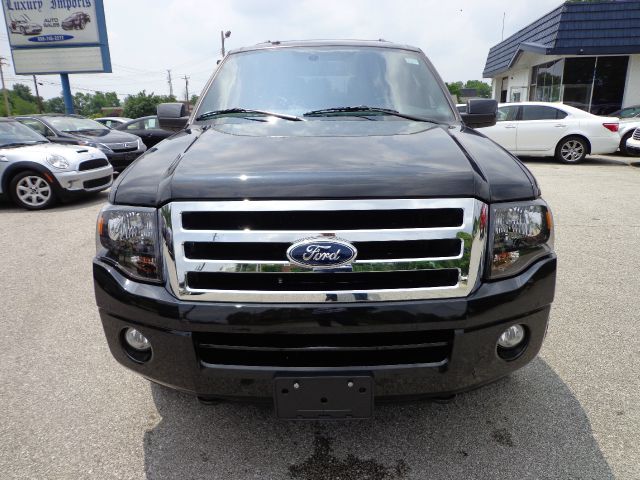 Ford Expedition EL 2013 photo 13