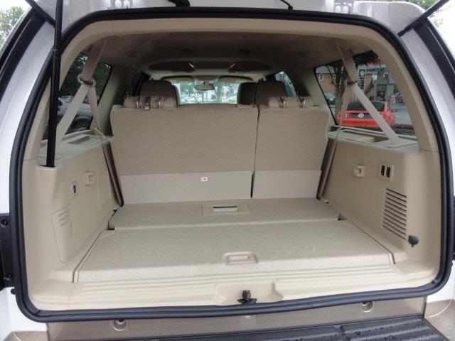 Ford Expedition EL 2013 photo 3