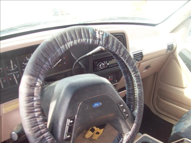 Ford Explorer 1992 photo 1