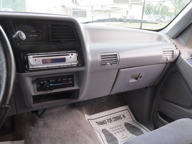 Ford Explorer 1994 photo 58