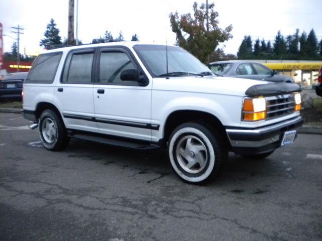 Ford Explorer 1994 photo 2