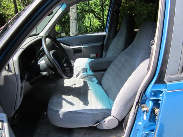 Ford Explorer 1994 photo 2