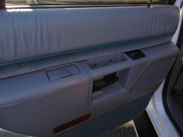 Ford Explorer 1994 photo 12