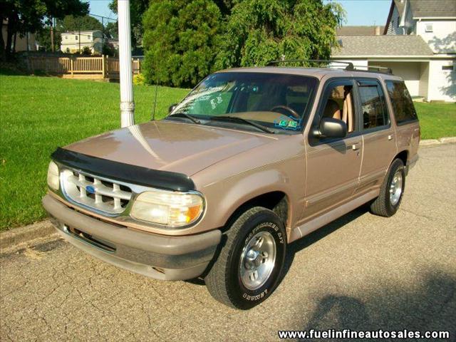 Ford Explorer 1995 photo 2