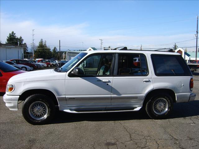 Ford Explorer 1995 photo 1