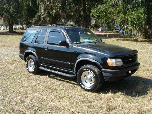 Ford Explorer 1996 photo 3