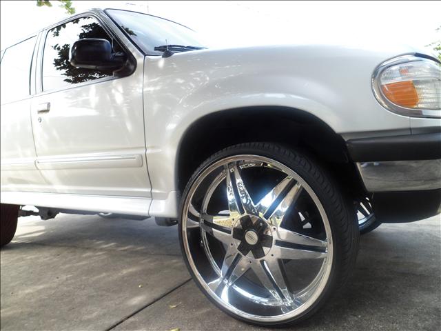 Ford Explorer Unknown Sport Utility