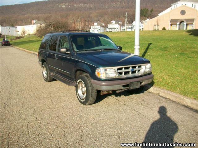 Ford Explorer 1996 photo 1