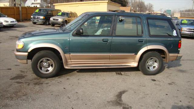 Ford Explorer 1996 photo 1