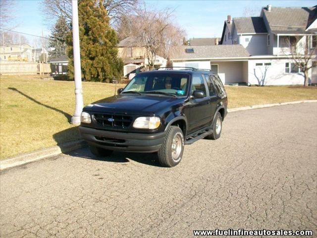 Ford Explorer 1996 photo 2