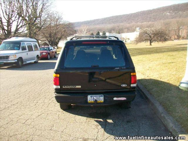 Ford Explorer 1996 photo 5