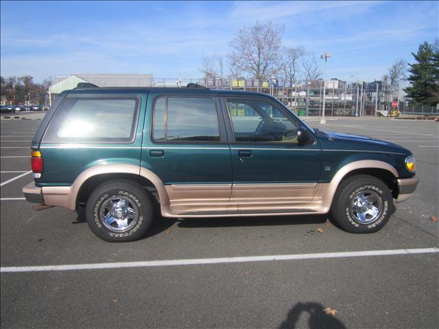 Ford Explorer 1996 photo 3