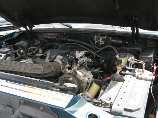 Ford Explorer 1996 photo 6