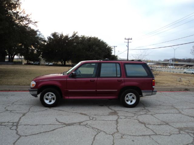 Ford Explorer 1996 photo 1